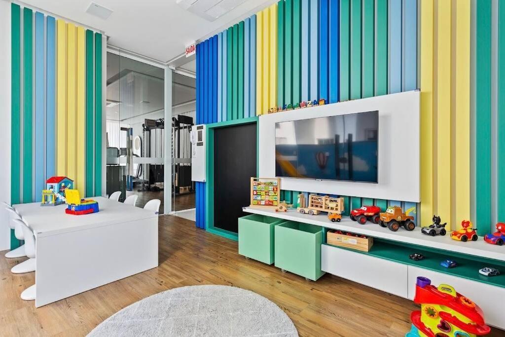 Apartamento Ape Eleganza | Bc | 150m Do Mar | Fg | 4 Qtos Balneario Camboriu